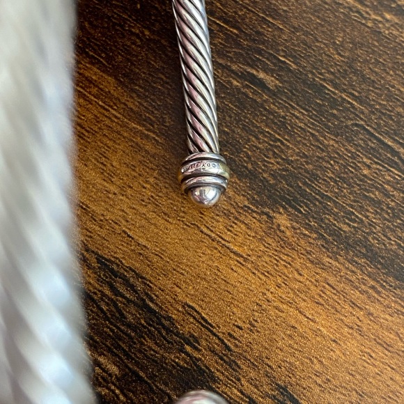 David Yurman Cable Classic Collection Bracelet with 18K Yellow Gold - Picture 2 of 4